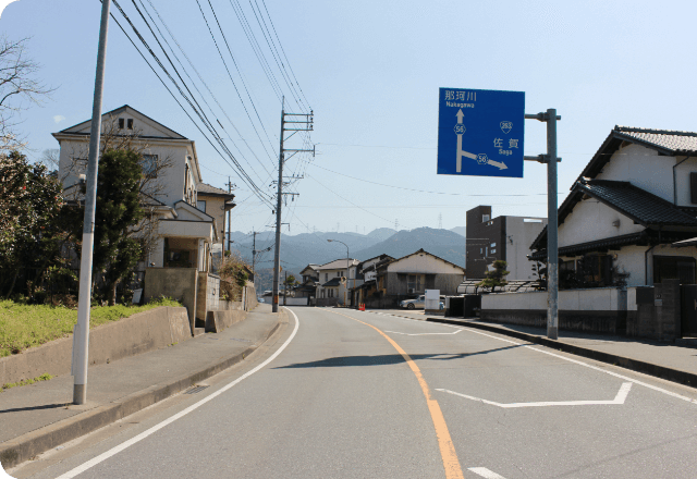 「早良平尾」交差点